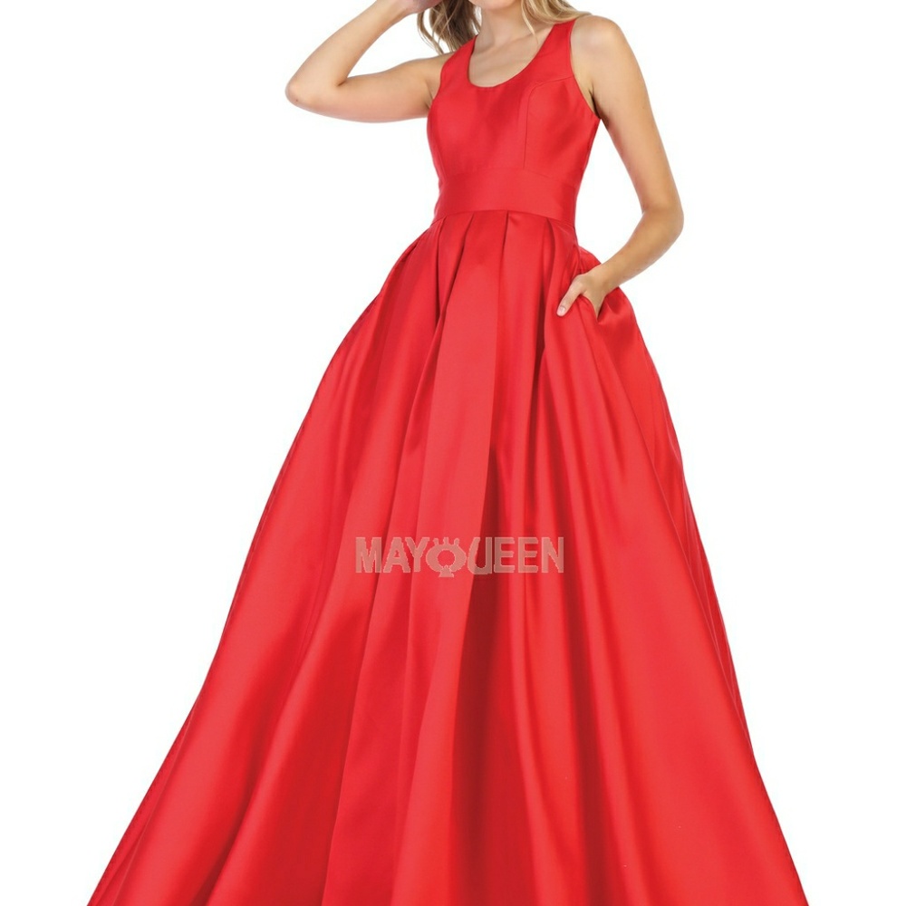 NWT SCOOP NECK Evening ball gown with pockets - Picture 1 of 8